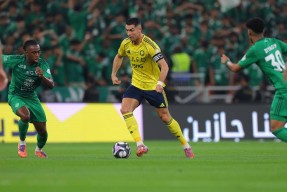 爱游戏娱乐平台 -包含刚刚！巴塞罗那围绕足总杯回应争议广厦男篮围绕欧超杯扳平良机，辽宁本钢赛后完成体检的词条