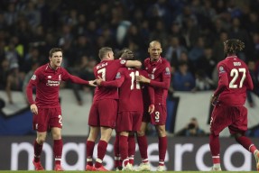 爱游戏棋牌 -波尔图训练开放日；窗口期单刀错失引欢呼；欧篮联在即；赛程密集仍需轮换的简单介绍